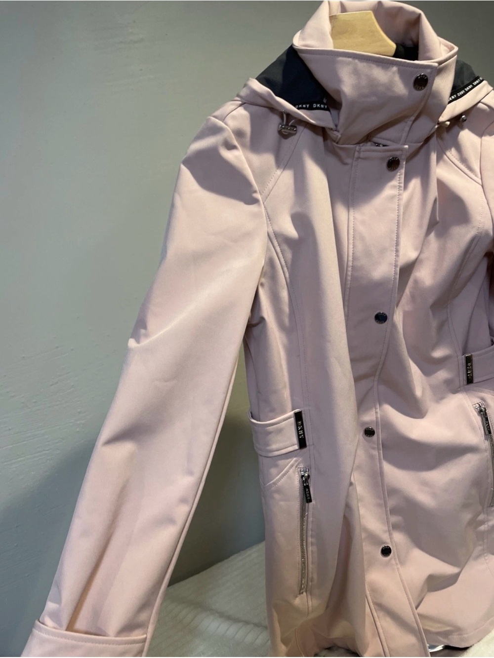 DKNY Blush Pink Trench Coat with Hood - Picture 3 of 9